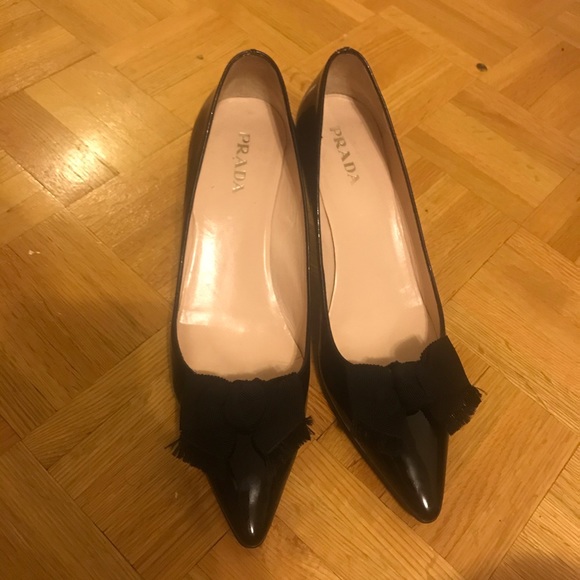 Prada Shoes - Prada heels size 39